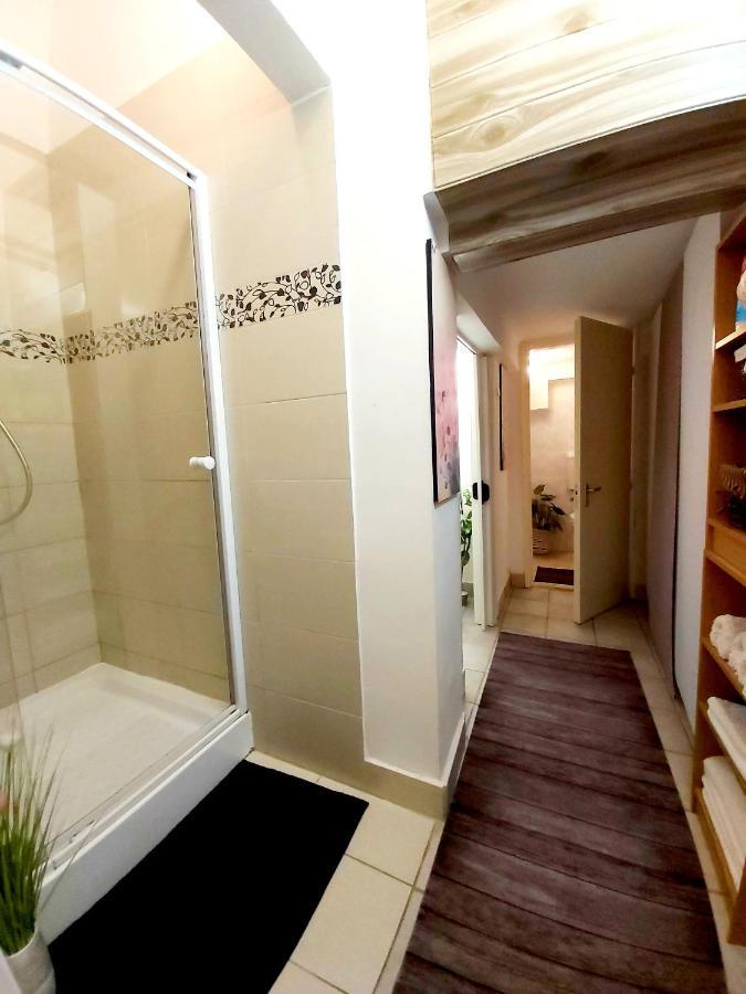 Nora Studio Apartman - Eger Exterior photo