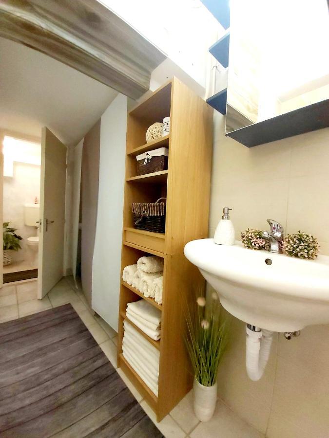 Nora Studio Apartman - Eger Exterior photo
