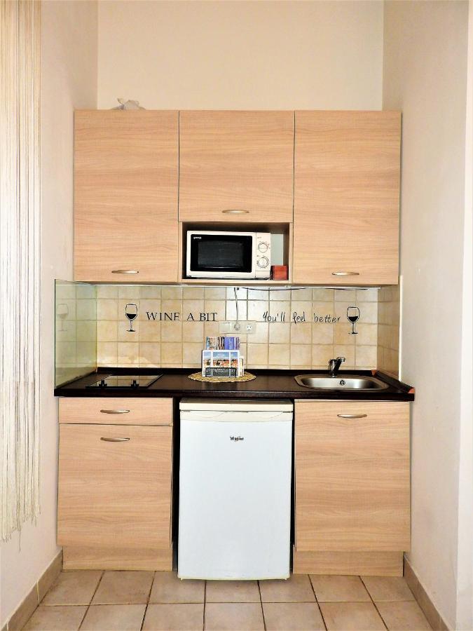 Nora Studio Apartman - Eger Exterior photo