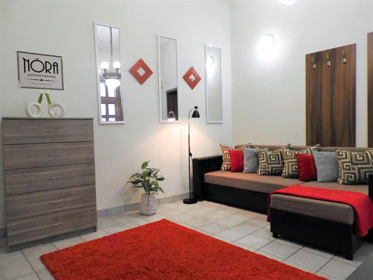 Nora Studio Apartman - Eger Exterior photo