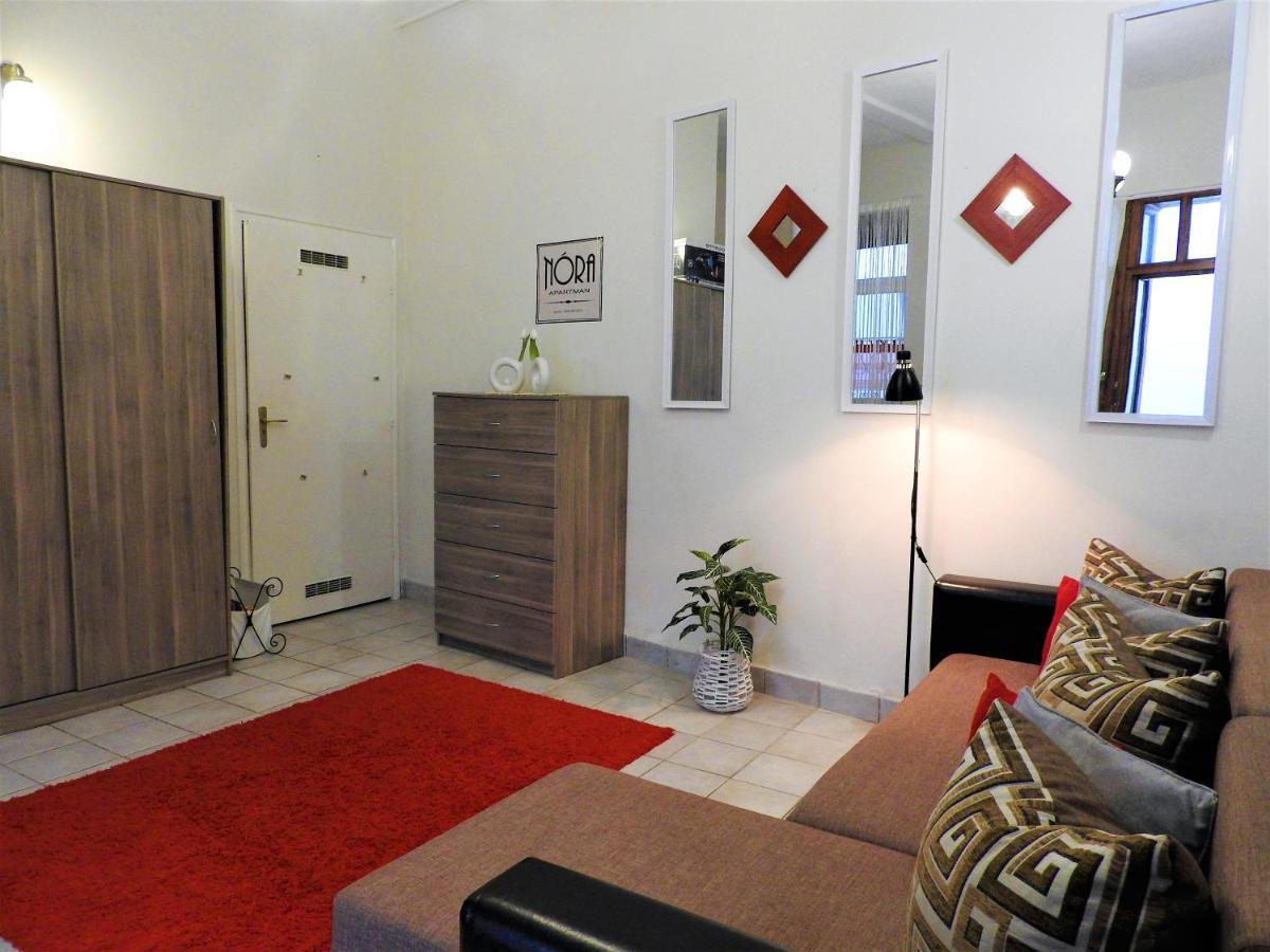 Nora Studio Apartman - Eger Exterior photo